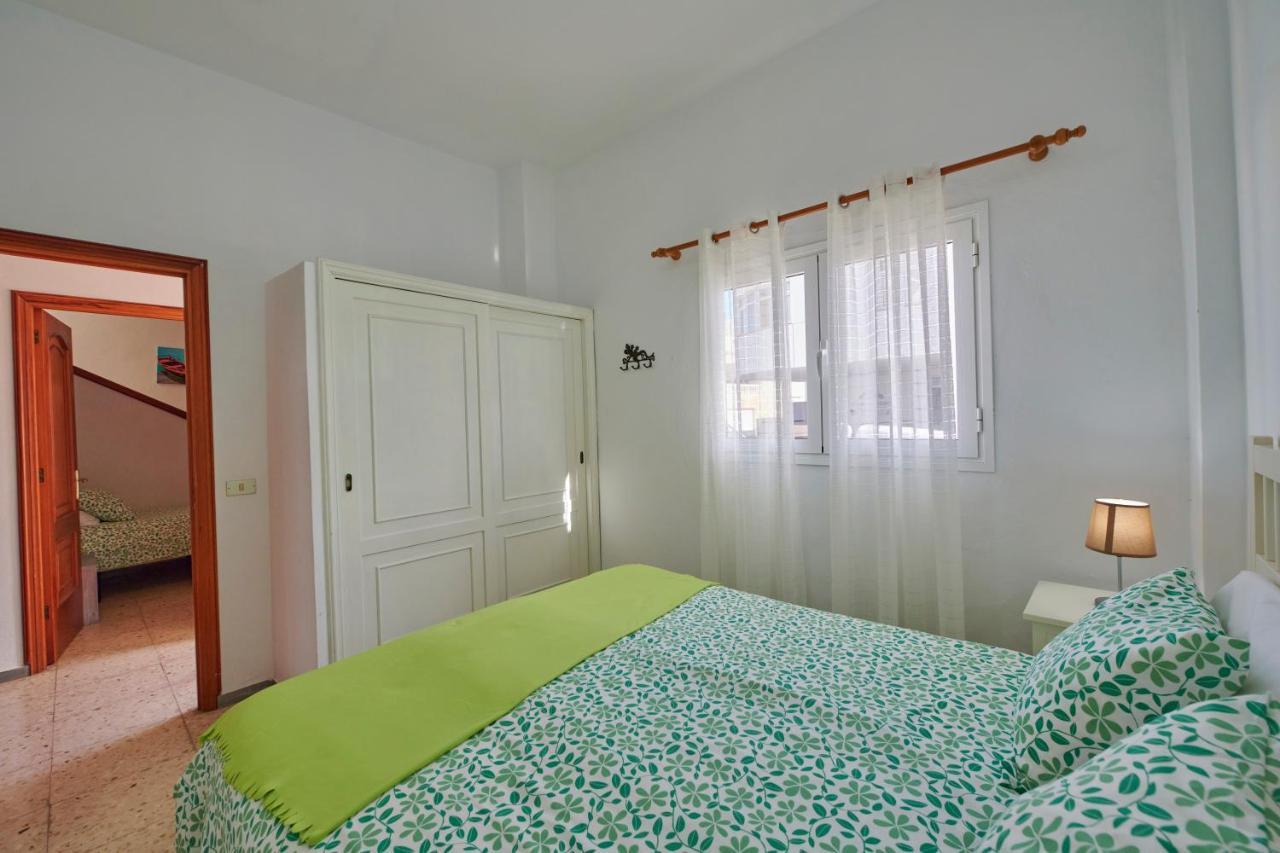 Casa Marysol Tamaduste 12M From The Sea, Terrace & Bbq Exterior photo