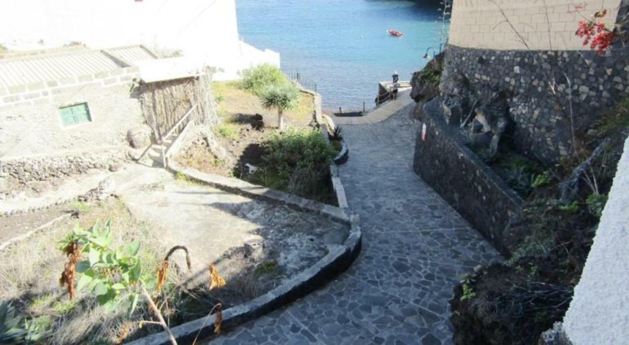 Casa Marysol Tamaduste 12M From The Sea, Terrace & Bbq Exterior photo